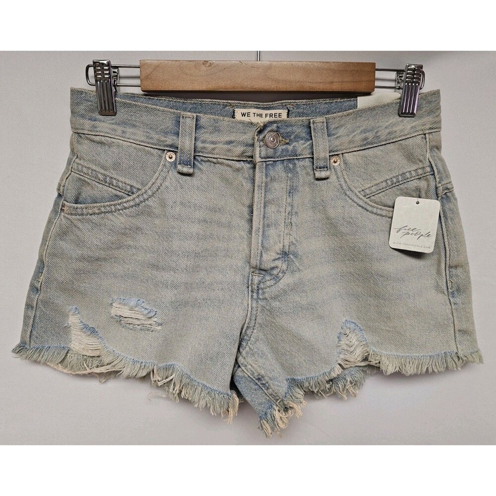 Free People We The Free NWT Now Or Never Denim Shorts Size 24 Blue Distressed